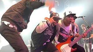 Charlie Brown Jr em show em homenagem a Chorão e Champignon | Reprodução / Instagram