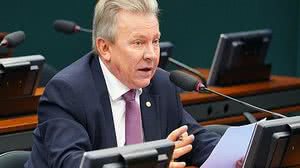 Celso Maldaner: medida garantirá preço razoável em período de grande demanda | Pablo Valadares/Câmara dos Deputados