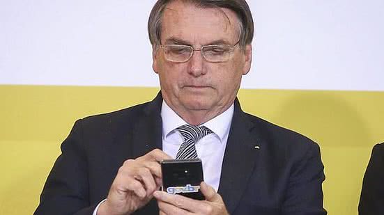 Imagem Pelo Twitter, Bolsonaro critica depredações e repudia "acusações sem provas" contra ele