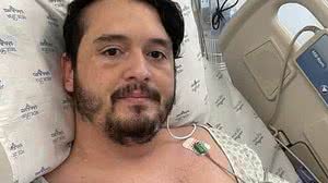 "Estou com parte do pulmão já prejudicado, mas sigo lutando", avisou. | Foto: Reprodução / Twitter