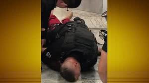 Imagem Manifestantes pedem Justiça após morte de jovem por segurança