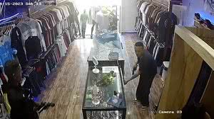 O homem preso em Joaquim Gomes confessou que participou do assalto à loja de roupas no Clima Bom | Reprodução