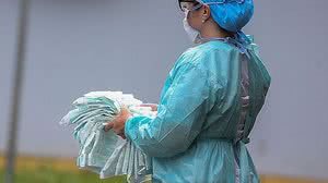 Imagem No Brasil, 31.790 profissionais de saúde contraíram covid-19