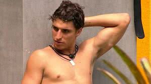 Imagem Duas acusações de estupro e uma de tentativa de estupro contra Felipe Prior, revela revista