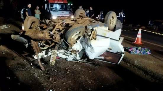 Cinco pessoas da mesma família morreram no acidente ocorrido BR-452, em Goiatuba | Foto: Reprodução