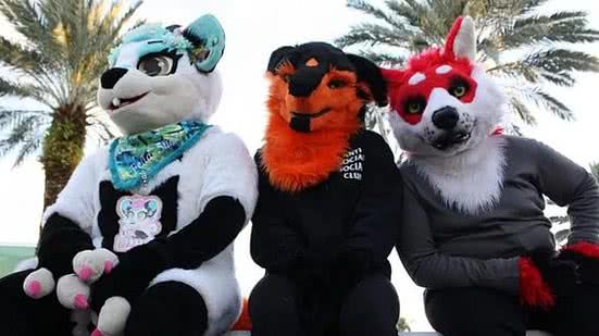 Membros da comunidade estudantil Furries na Flórida, EUA | Reprodução