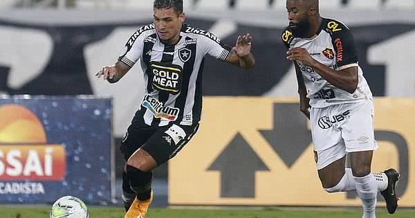 Botafogo perde do Sport e é rebaixado pela terceira vez em sua história