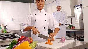 Imagem Ifal oferta 80 vagas nos cursos técnicos gratuitos em Cozinha e Hospedagem em Marechal