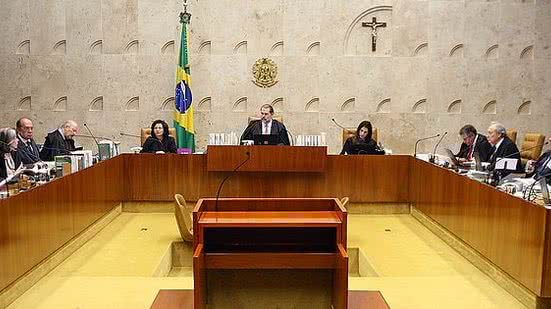 Sessão no supremo/Ilustração | Reprodução