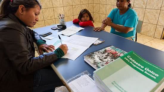 Imagem Idosos que recebem BPC têm até dezembro para se inscrever no CadÚnico