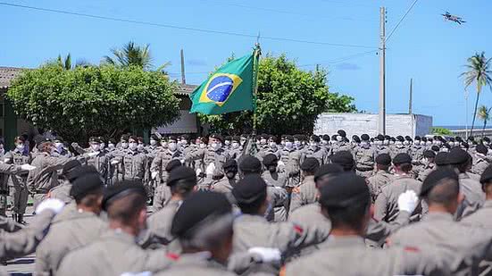 MP quer exigência da comprovação de vacinação para que policiais possam participar de cursos exigidos para conseguir promoção na carreira militar | Foto: Márcio Ferreira / Agência Alagoas