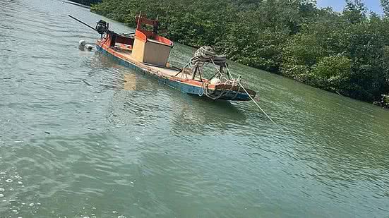 Bebê teria se afogado ao cair de uma jangada onde estava com os pais no bairro Pescaria