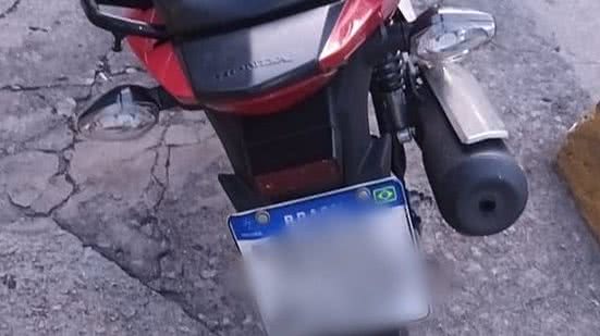 Imagem Dupla é presa ao tentar fugir do Ronda no Bairro pela contramão no Benedito Bentes