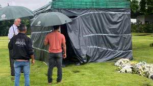 A Polícia Civil, por meio da Delegacia de Homicídios e Proteção à Pessoa (DHPP), acompanhou a exumação dos corpos | Foto: Cortesia / Ascom PC