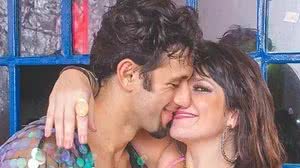 Samara Felippo, 46, falou abertamente sobre a relação não-monogâmica que vive com Elídio Sanna, 39 | Reprodução / Instagram