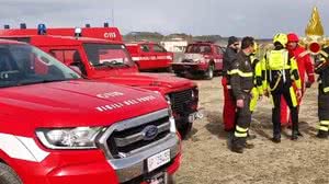 A busca por sobreviventes e corpos foi prejudicada por causa do mau tempo na região neste domingo | Foto: Reprodução / Twitter