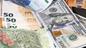 No centro da cidade, as agências de câmbio e os bancos mostram o valor do dólar, euro e real o dia posterior à devaluaçao do peso, Buenos Aires, Argentina | Eleven/Folhapress