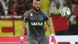 Imagem Lembra dele? Alex Muralha entra na mira de clube da elite do Paulistão