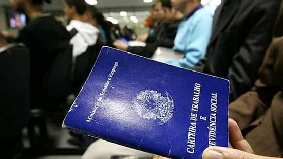 O setor de serviços abriu 21.859 dos 50 mil postos intermitentes em 2018 | Agência Estado/VEJA