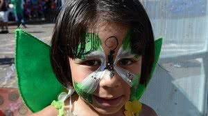 Crianças também têm lugar garantido na folia | Foto: Antônio Cruz/Agência Brasil