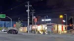 Imagem Após discussão por desconto, cliente bate e atira em funcionário de lanchonete no Rio