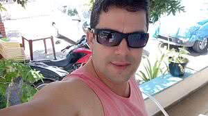 Valcir foi morto a facadas e teve corpo queimado | Reprodução / Arquivo Pessoal