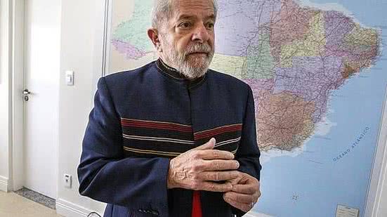 O ex-presidente Luiz Inácio Lula da Silva (PT) durante entrevista à Folha, no Instituto Lula, em São Paulo | Marlene Bergamo/Folhapress