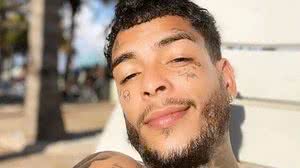 Imagem Mãe de MC Kevin desabafa sobre 'amizades falsas' do filho: "Sempre alertei"