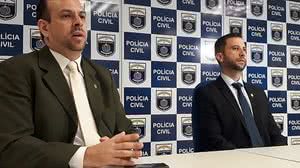 Na foto, os delegados Francisco Júnior e Roberto Ferreira. | Divulgação/Polícia Civil