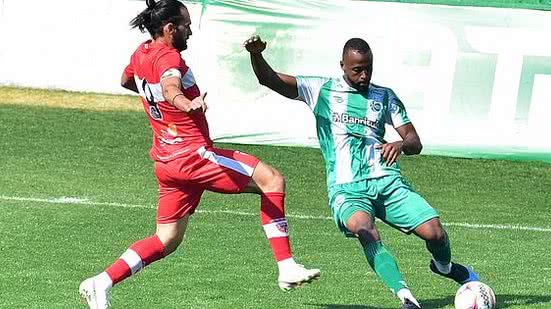 Imagem De virada, Juventude bate o CRB na estreia do Galo na Série B