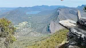 Boroka Lookout oferece vistas panorâmicas das montanhas próximas | Reprodução / David Morgan via Instagram