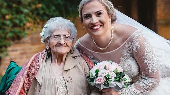 Lara Rose Cenovski em cortesia ao Vix