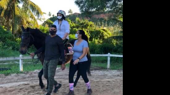 O curso está sendo ministrado por profissionais da Associação Nacional de Equoterapia | Foto: Assessoria