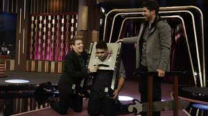 Paulo Vieira se apavora com guilhotina | Antonio Chahestian/Record TV