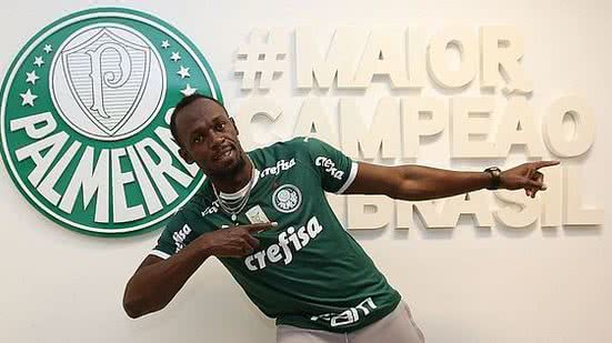 Bolt visitou a Academia de Futebol do Palmeiras | Twitter