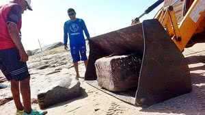 Imagem Trinta pacotes de borracha são encontrados em praias do PI