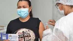 De acordo com dados do Ministério da Saúde, mais de 1 milhão de alagoanos já estão com o esquema vacinal completo | Foto: Carla Cleto / Agência Alagoas