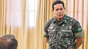 Imagem Casa só com 'mãe e avó' é 'fábrica de desajustados' para tráfico, diz Mourão