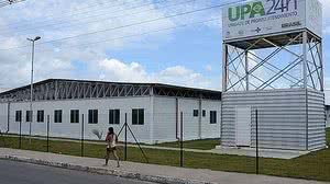 Após ser baleado, o motorista buscou atendimento na UPA do Benedito Bentes | Foto: Arquivo / Secom Maceió