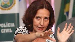 Imagem Carro da deputada Martha Rocha é alvejado e motorista é baleado no Rio