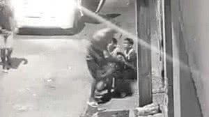 Os suspeitos conseguiram roubar dois celulares de crianças | Cortesia