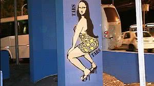 Monalisa Funkeira pintada na passarela da Ufal | Reprodução / TV Pajuçara