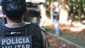 Polícia encontrou corpo próximo ao mangue | | Henrique Pereira / TV Pajuçara