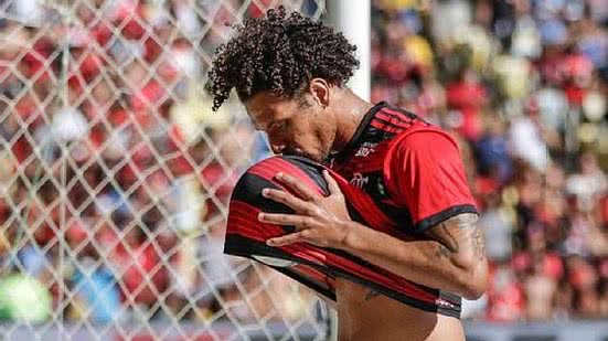 Imagem Fla vence Cabofriense e encara o Flu na semifinal do Carioca