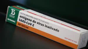 A mudança se refere à substituição do uso de placebo pela vacina CoronaVac na etapa A do estudo. | Foto: Governo de São Paulo