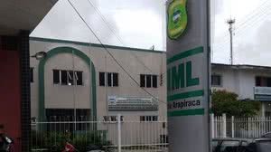 Corpo do jovem foi recolhido ao Instituto Médico Legal - Divulgação