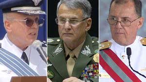 Comandantes da Aeronáutica, Antônio Carlos Moretti Bermudez; do Exército, Edson Pujol; e da Marinha, Ilques Barbosa | Foto: Acerto / TV Globo