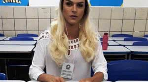 Drag Queen chamou atenção como mesário | Instagram