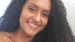 Imagem Apresentadora de TV de Maringá morre de parada cardíaca, aos 21 anos