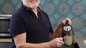 András Arató ficou famoso ao posar para foto de banco de imagens | Foto: Reprodução/Redes Sociais